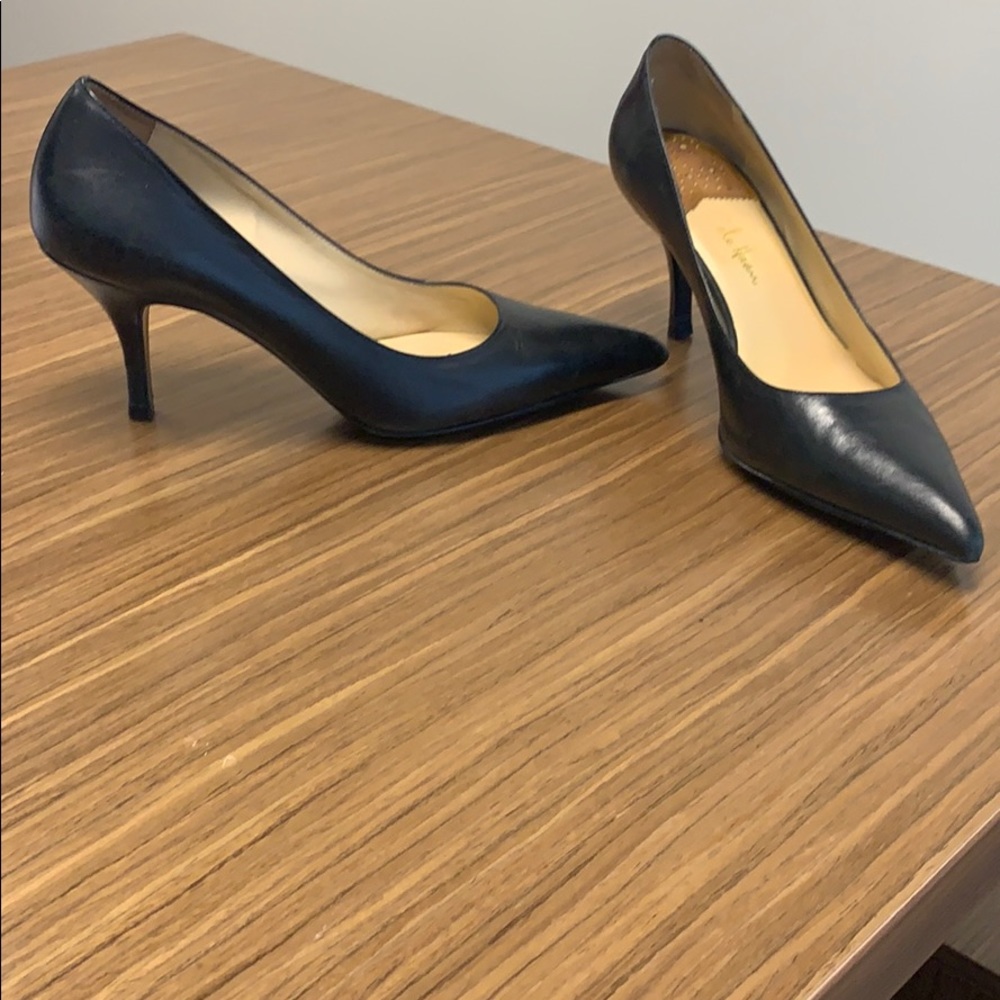 Cole Haan Nike Air Pumps 7.5 B